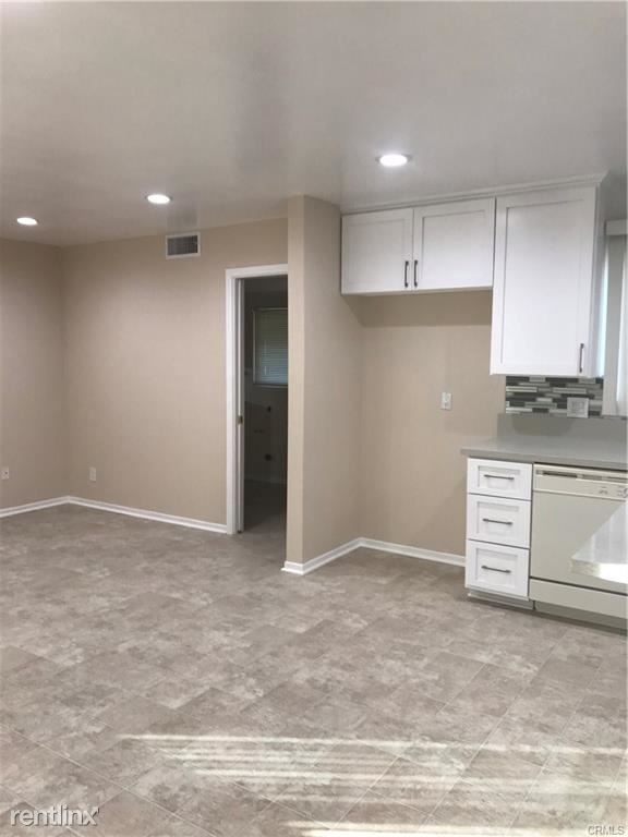 Building Photo - 3 br, 2 bath House - 6115 Monero Dr