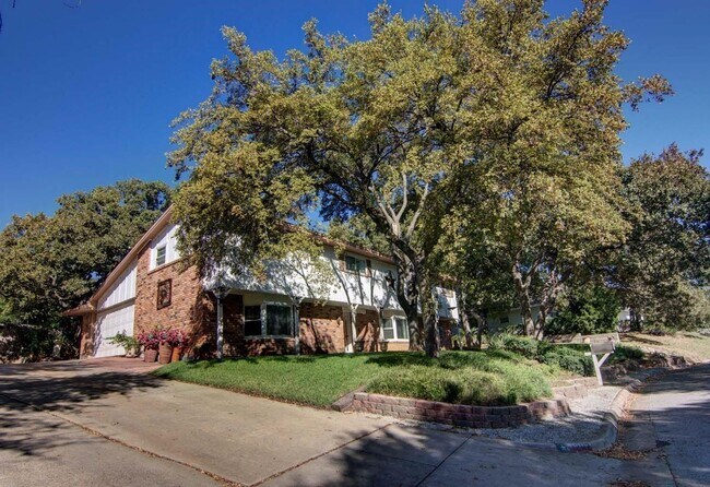 Foto del edificio - 1202 Tanglewood Trail