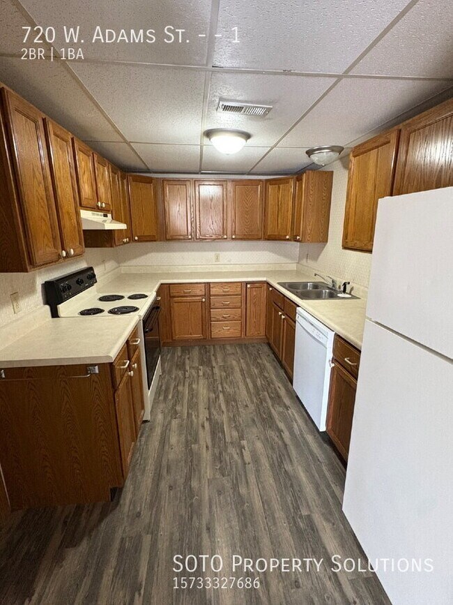 Foto del edificio - 720 W Adams St