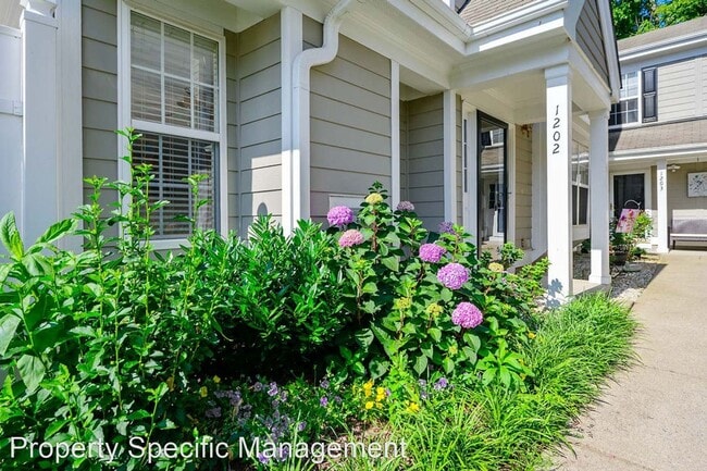 Building Photo - 3 br, 2.5 bath House - 1202 Legacy Green A...