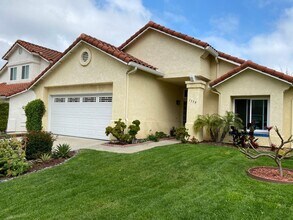 Building Photo - 1559 Harbor Dr