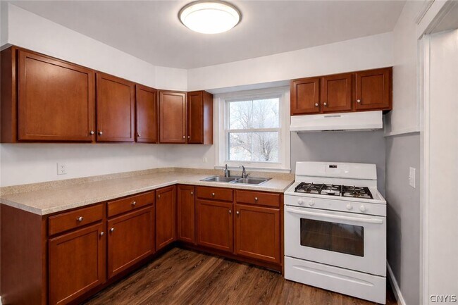 Foto del edificio - 15 School St