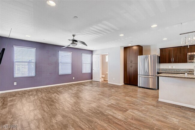 Building Photo - 9050 W Tropicana Ave