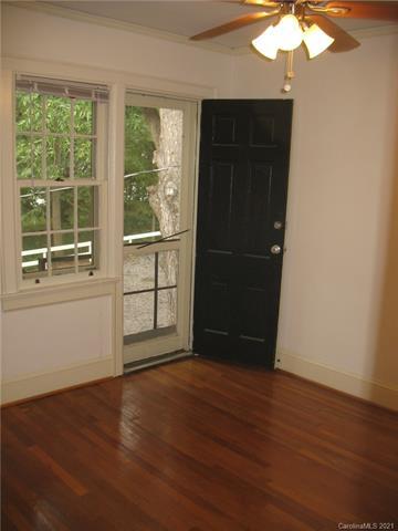 Building Photo - 414 S Center St