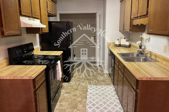 Foto del edificio - 115 Cheryl Blvd