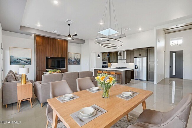 Foto del edificio - 828 Eltham Dr