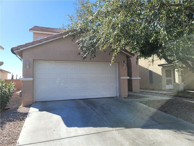 Building Photo - 5987 Stone Hollow Ave