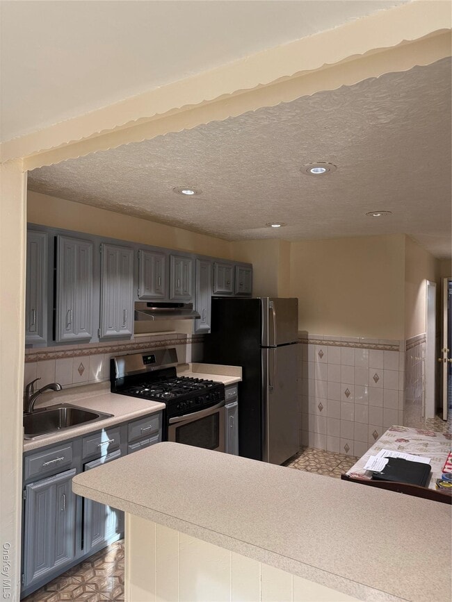 Building Photo - 101 Buena Vista Ave