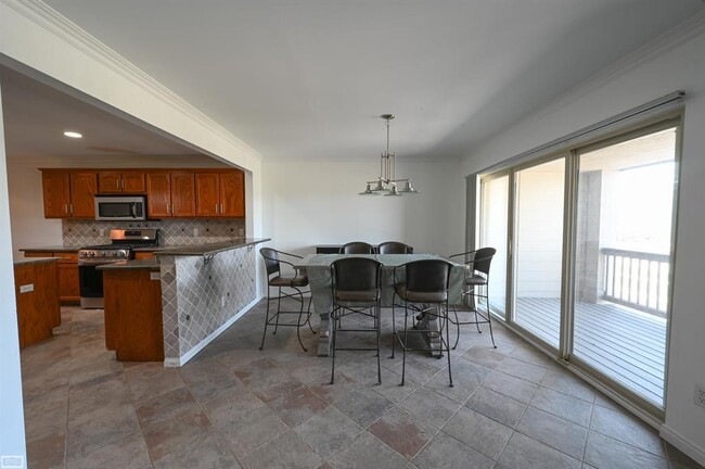 Building Photo - 28777 Berwick Ct