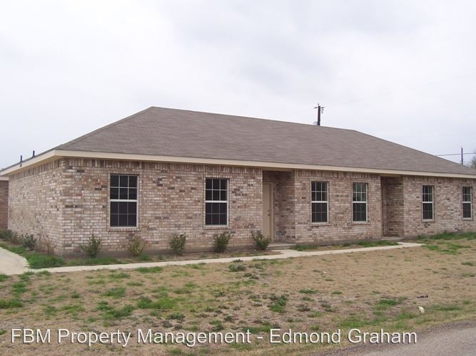 Foto principal - 1707 N Kaufman St