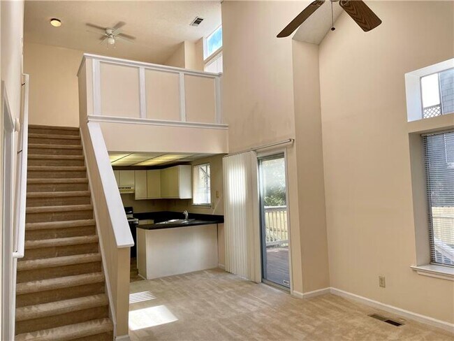 Building Photo - 2675 Windy Hill Place SE