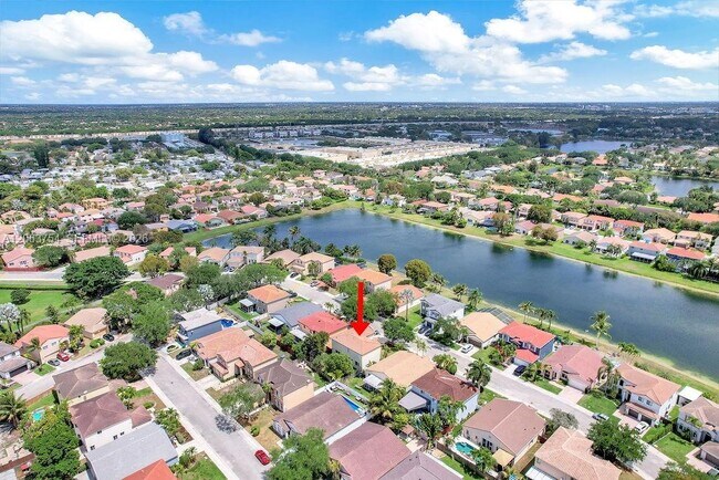 Foto del edificio - 1623 E Harmony Lake Cir