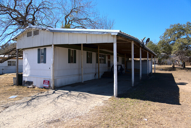 Foto del edificio - 12 Broken Arrow Rd