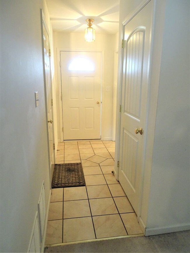 109 Wheatstone Ln, Lebanon, PA 17042 Townhome Rentals in Lebanon PA