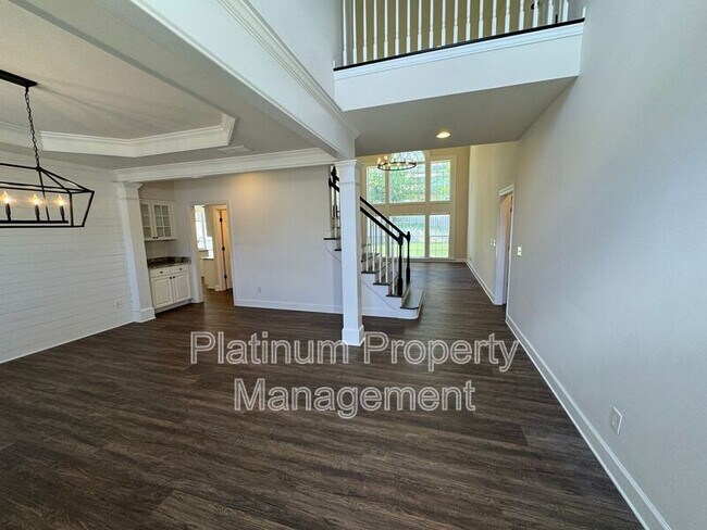 Building Photo - 1404 Wedmore Way SE
