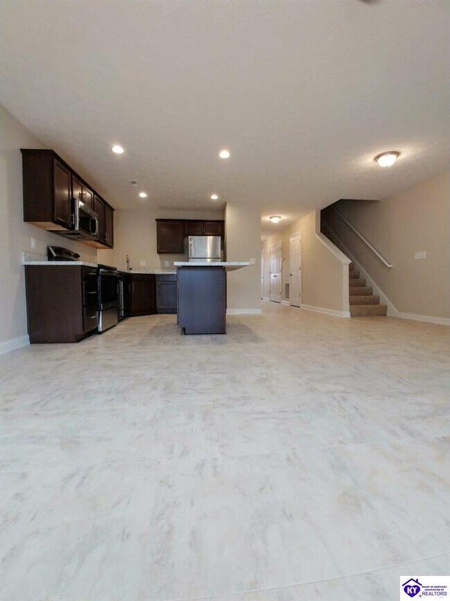 Foto del edificio - 604 Moscato Cir