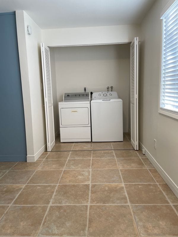 Building Photo - 2238 W 238th St