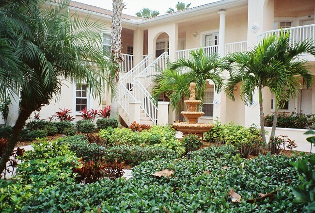 Foto del edificio - 4212 Central Sarasota Pky