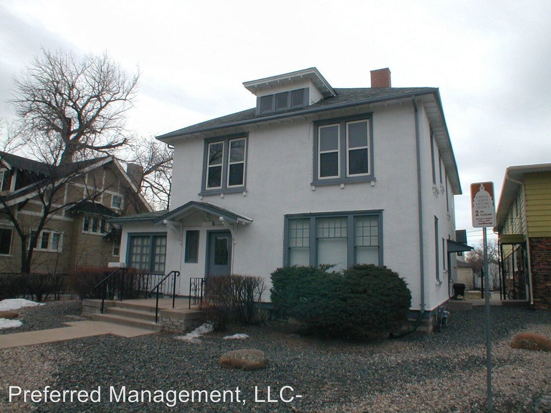 Primary Photo - 2514 Carey Ave