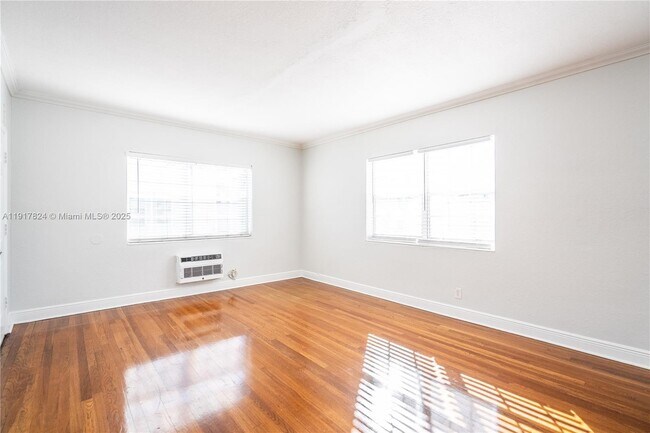 Building Photo - 330 84th St