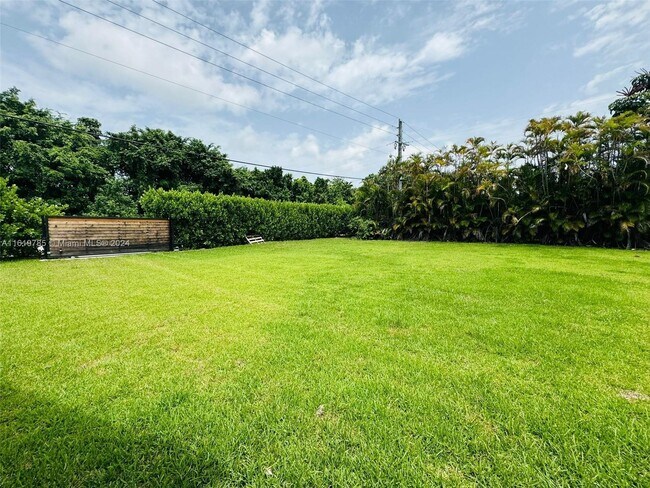Building Photo - 8200 SW 56th St
