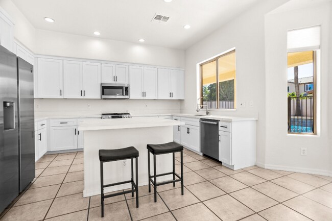 Foto del edificio - 1247 E Kenwood St