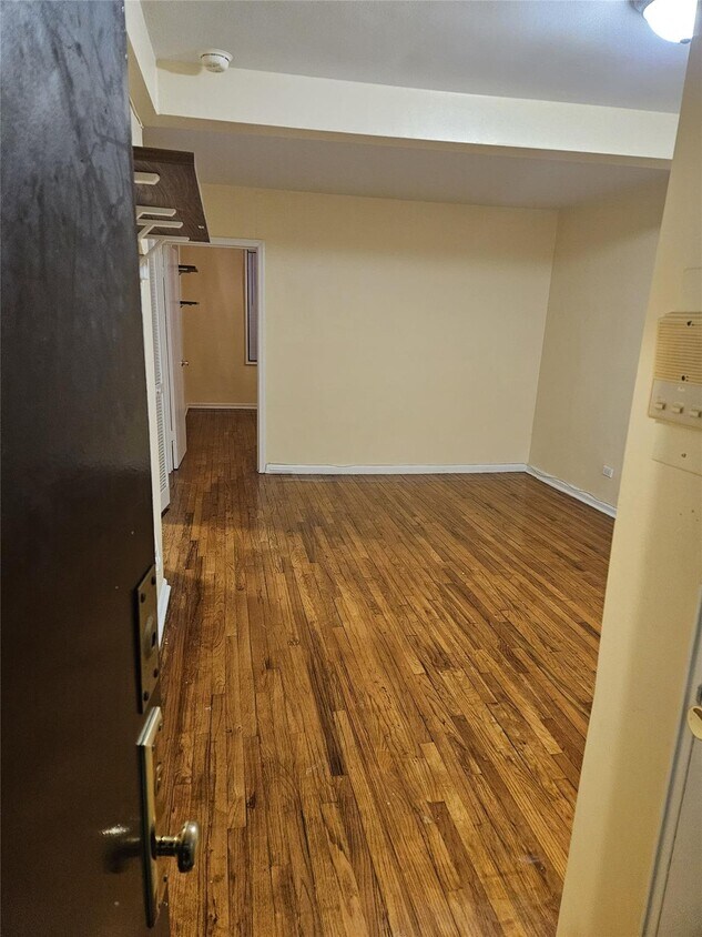 Foto principal - 10-40 Neilson St