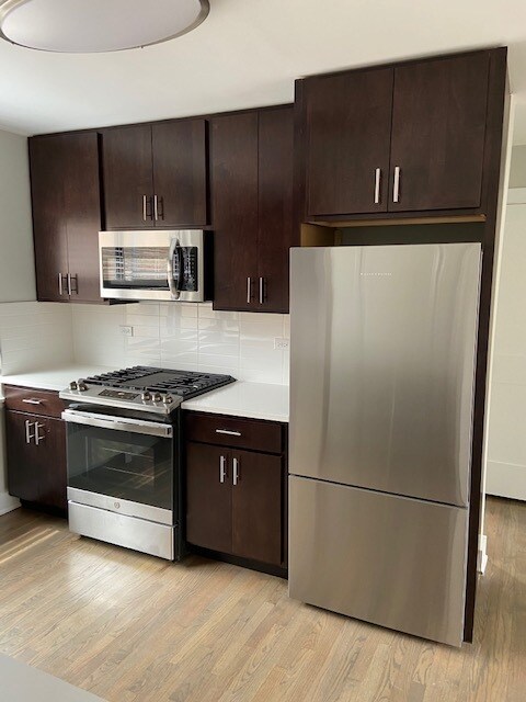 Foto del edificio - 551 N Sheridan Rd