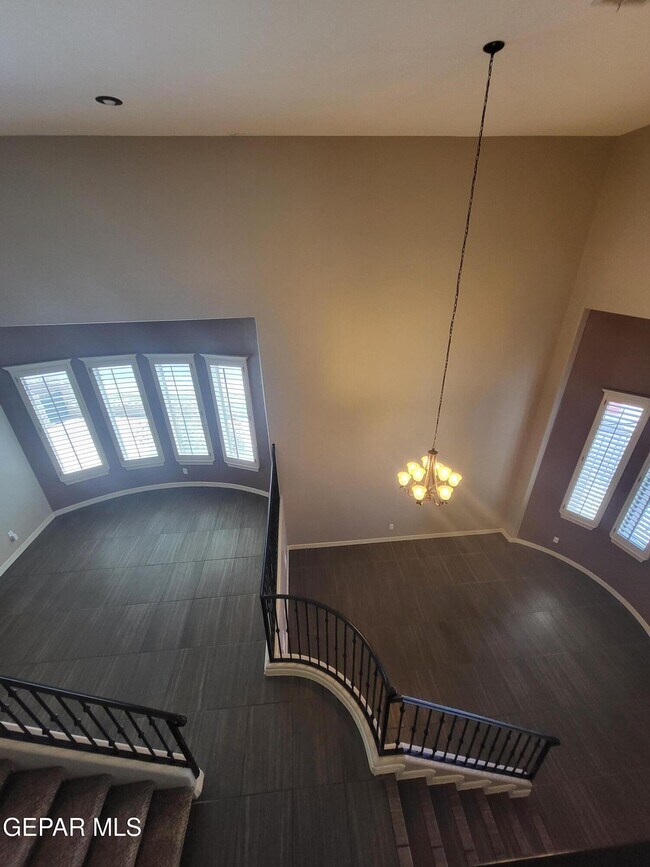 Building Photo - 3150 Spring Willow