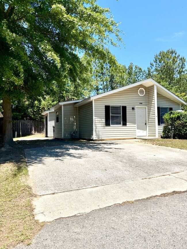Foto del edificio - Cozy Living in a Quiet Augusta Community