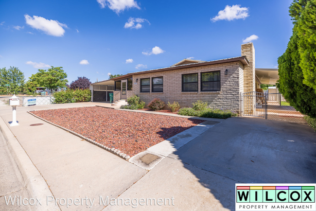 Building Photo - 4 br, 2 bath House - 2804 East 18th Street