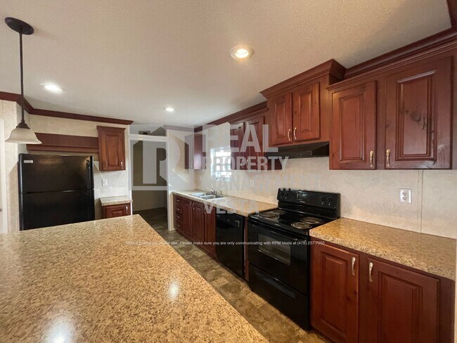 Foto del edificio - 1556 Flanagan Dr