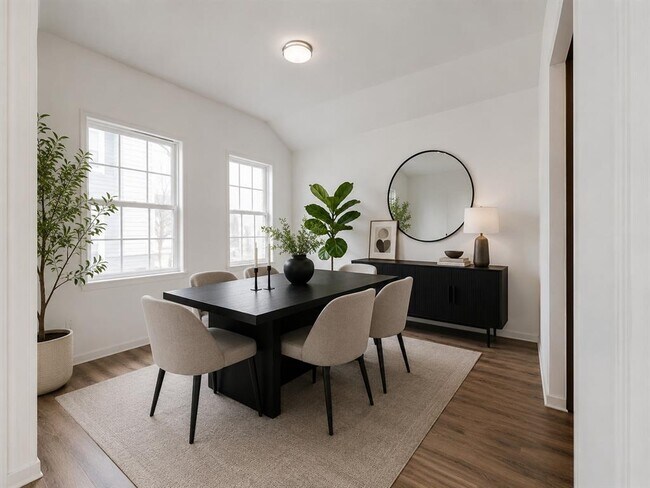 Building Photo - 6513 Leonardo Cove