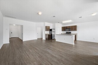 Building Photo - 15116 Custis Ln