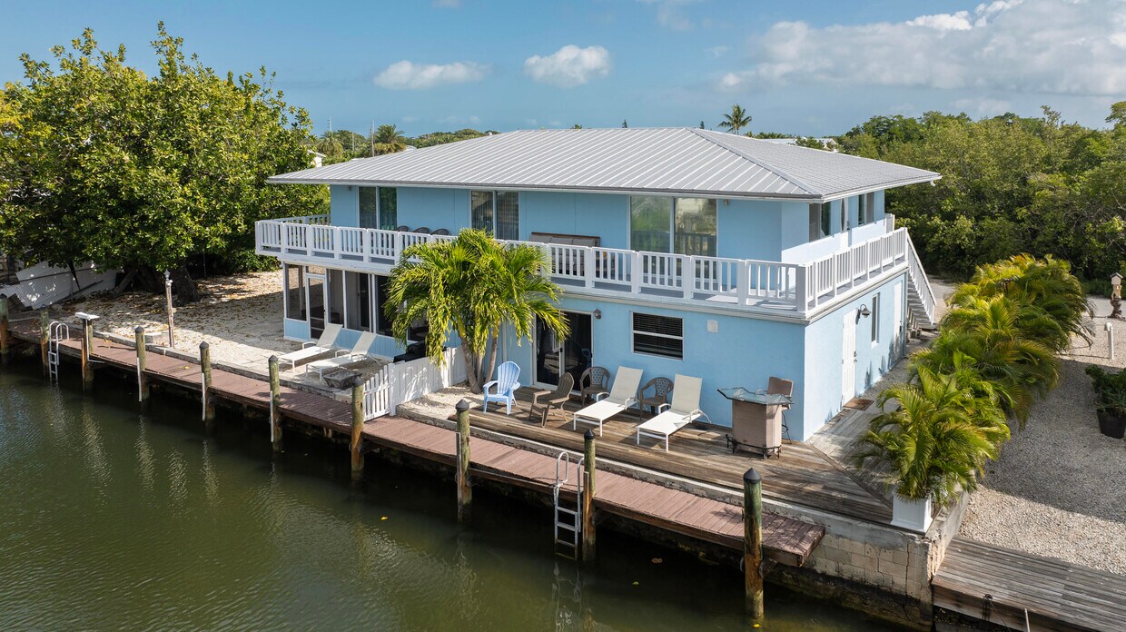 600 E 63rd, Marathon, FL 33050 Room for Rent in Marathon, FL