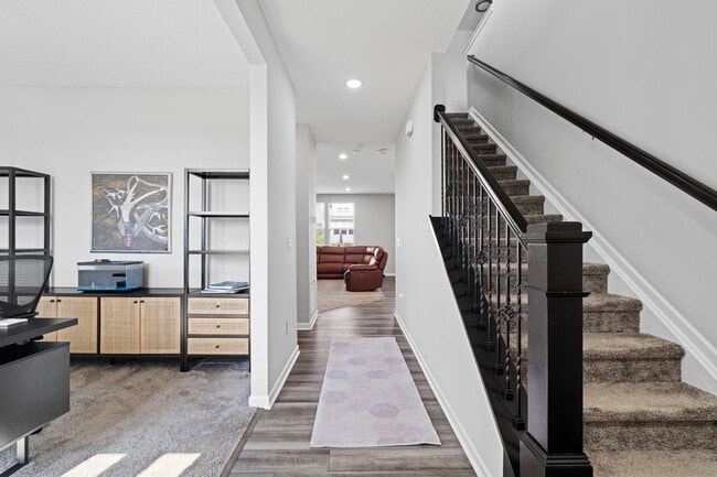 Building Photo - 369 Lemming Dr