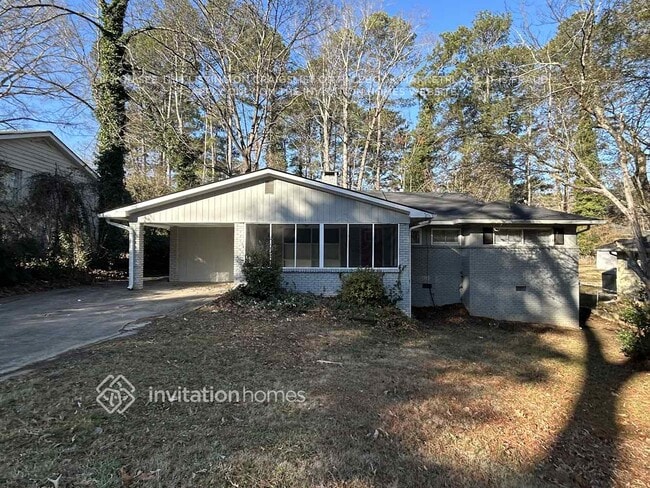 Building Photo - 1921 Cindy Dr