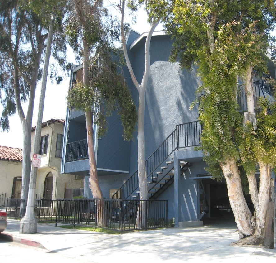 Primary Photo - Windward Cove