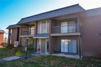 Building Photo - 703 College Park Dr