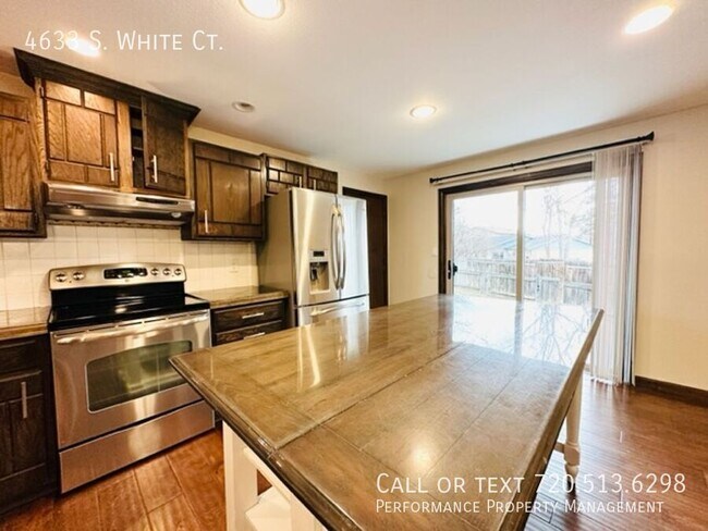 Foto del edificio - 4633 S White Ct