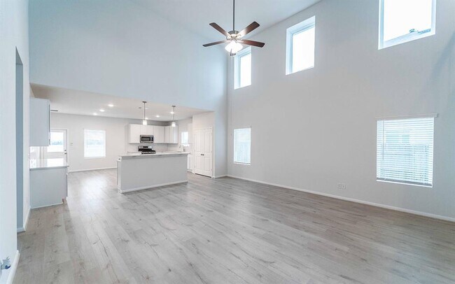 Building Photo - 101 Copper Lily Dr