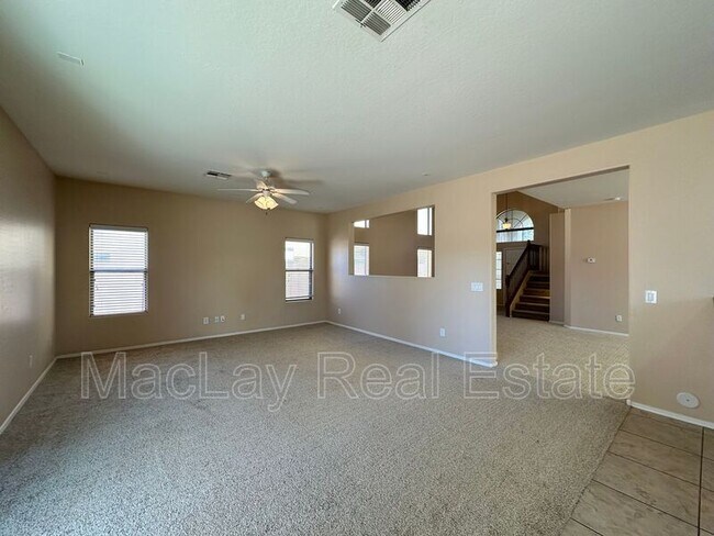 Building Photo - 18270 N Jameson Dr
