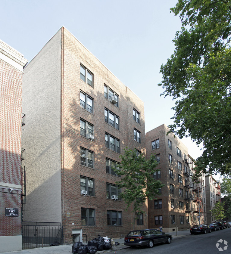 Primary Photo - 618 E 21st St