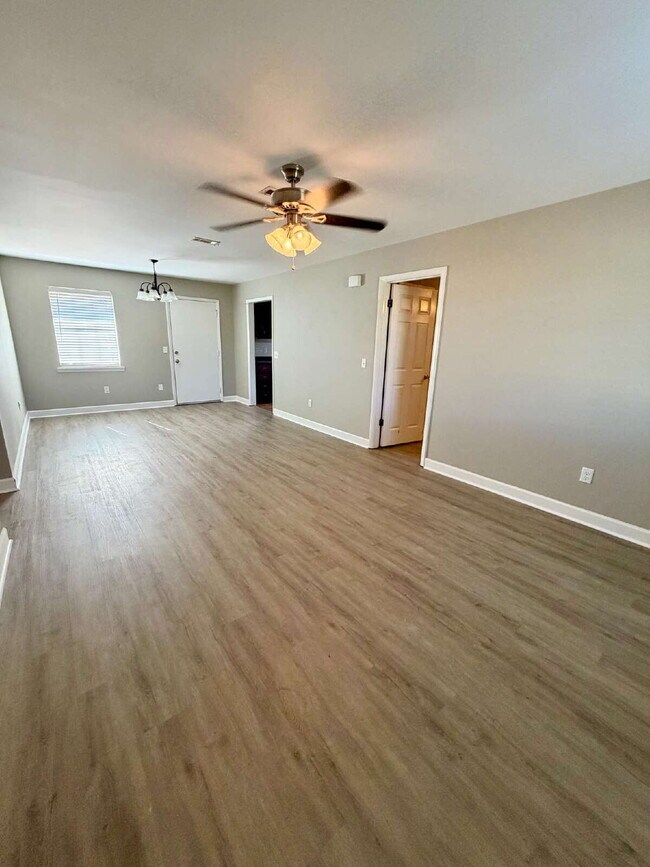 Foto del edificio - Available now FOR RENT in Enterprise, AL!!