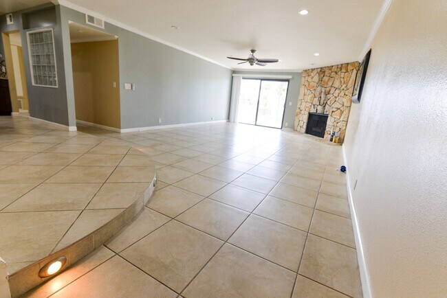 Foto del edificio - Dream Coastal 2 bedroom Condo Offering Ocean view & Breezes, Fairway Views & Luxury Comfort!