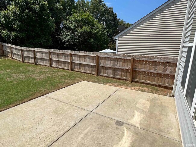 Building Photo - 232 Haywood Ln