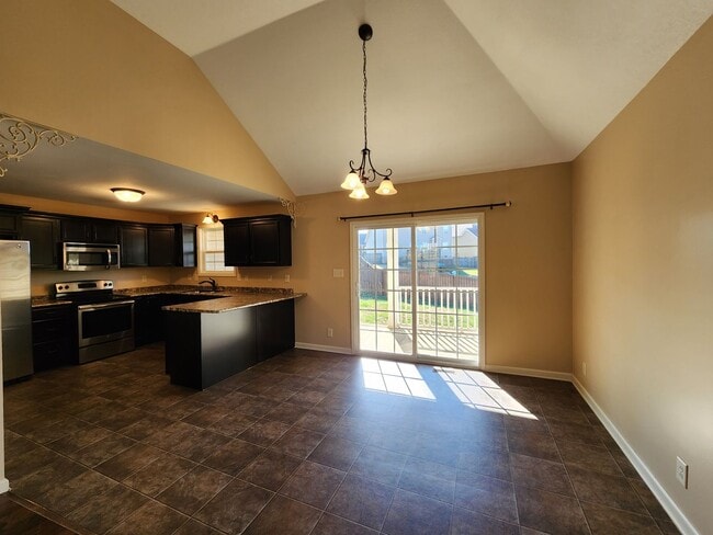 Foto del edificio - $1650 - 3 Bedroom 2 Bath Ranch Home