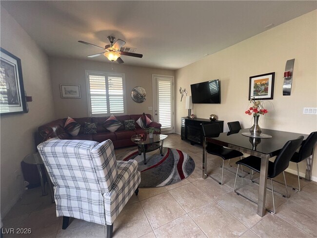 Foto del edificio - 2741 Crystal Blue St