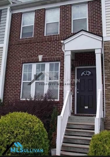 Photo - 100 Stratford Lakes Dr Townhome