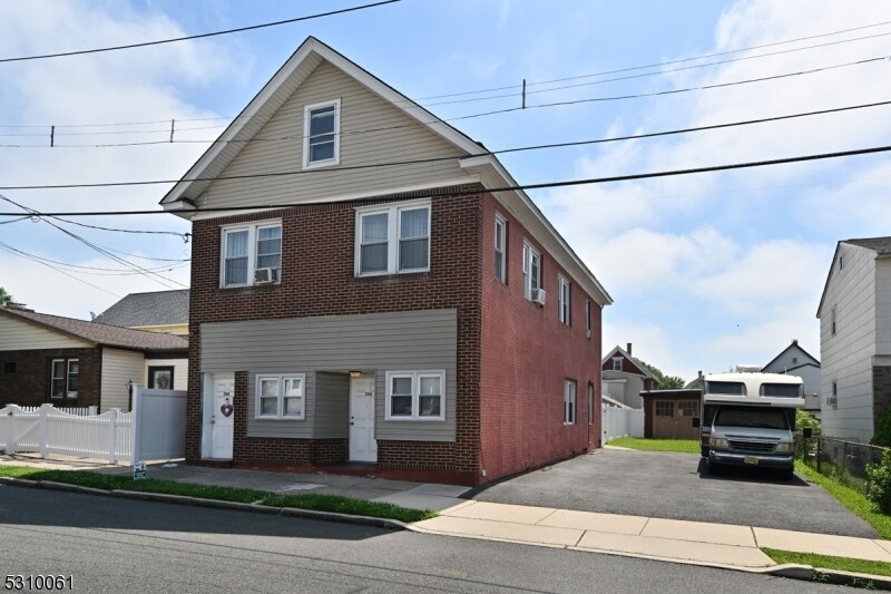 Primary Photo - 28 Wheeler Ave
